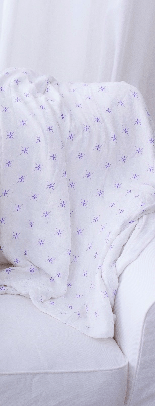 Watercolor Star and White Blanket - Little Luxurious Store